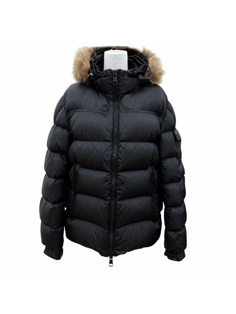 Moncler Marque Logo Patch Hooded Down Jacket Black Garment Hanger Included 3